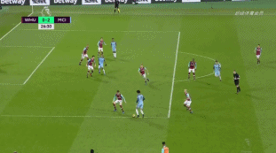 中超：上海海港3-1击败长春亚泰