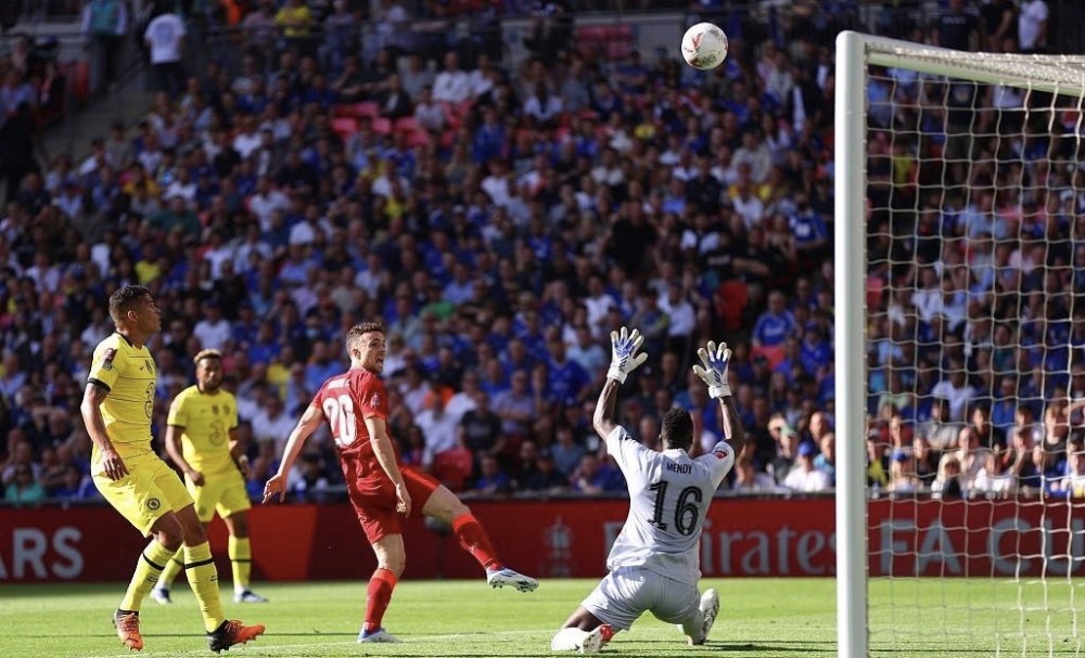 经纪人：我的话完全被断章取义了；孔蒂就像洛博特卡的父亲